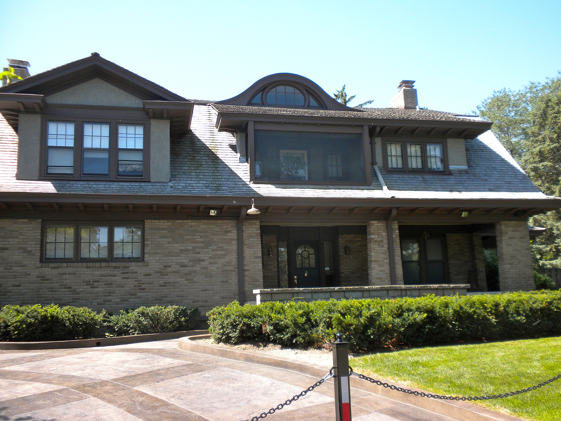 Warren Buffetts villa i Omaha, Nebraska. Nydeligt, men ikke prangende. Og det er pointen.